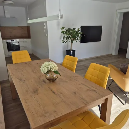 Hisa Oblak Apartman *