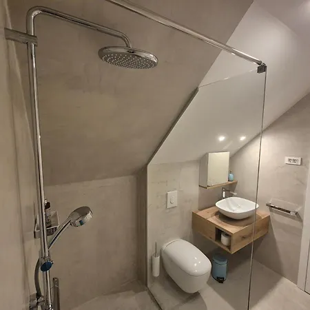 Hisa Oblak Gozd Martuljek